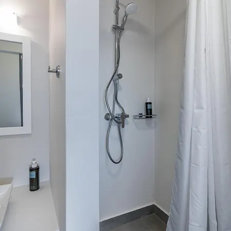 Aqua Iii * Elafonissos